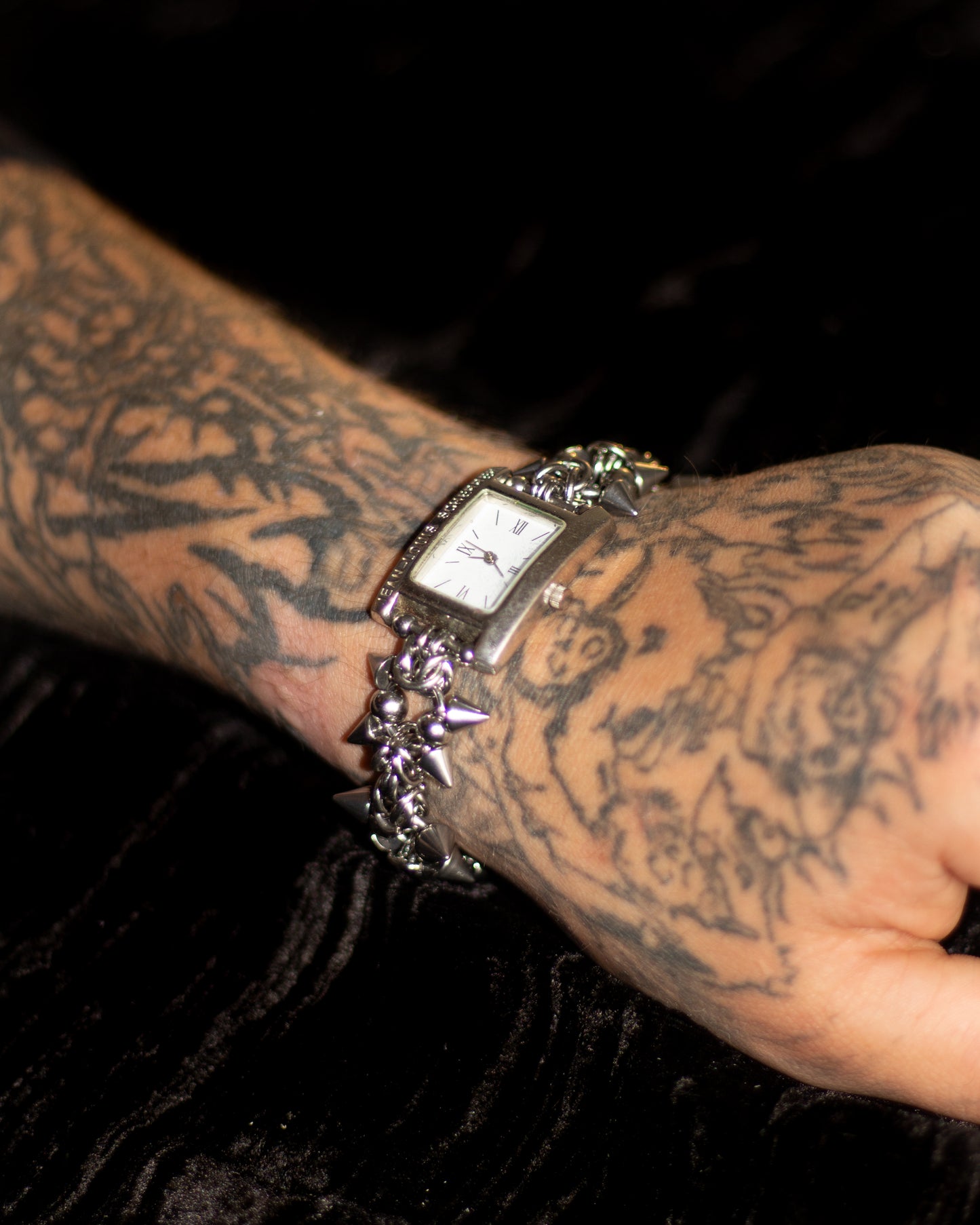 MONTRE “WHITE PHANTOM” 1/1