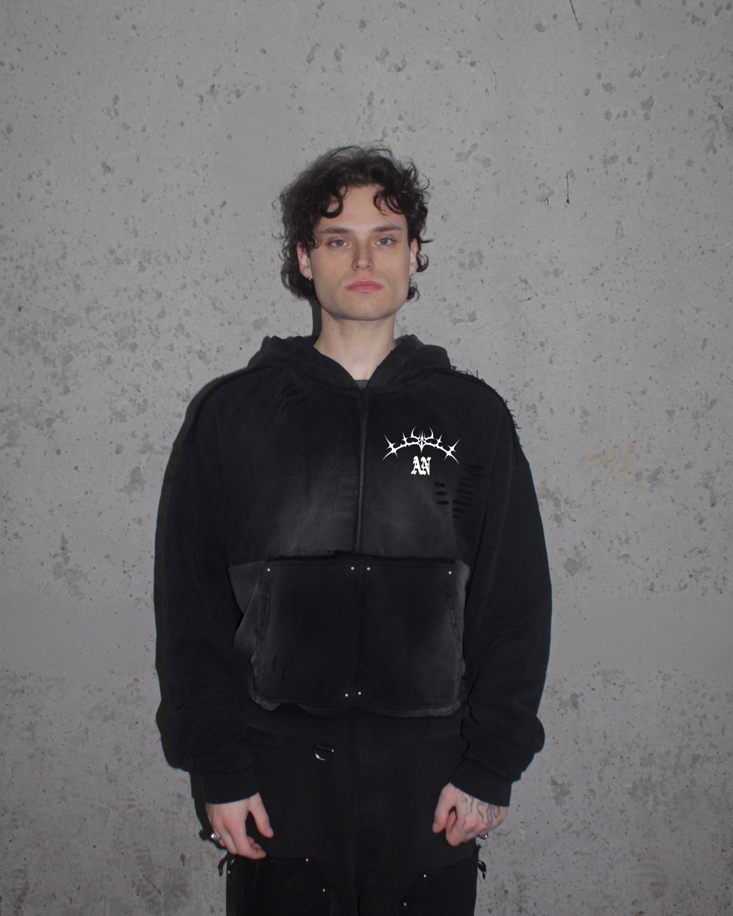 HOODIES « OBSIDIAN CRESCENT » 5/5