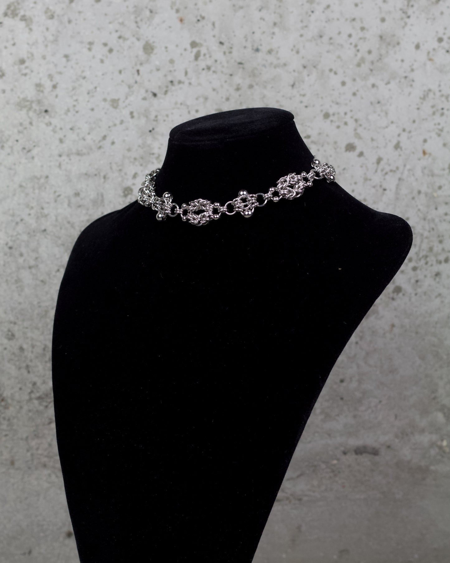 COLLIER « CŒUR DES OMBRES » 1/1