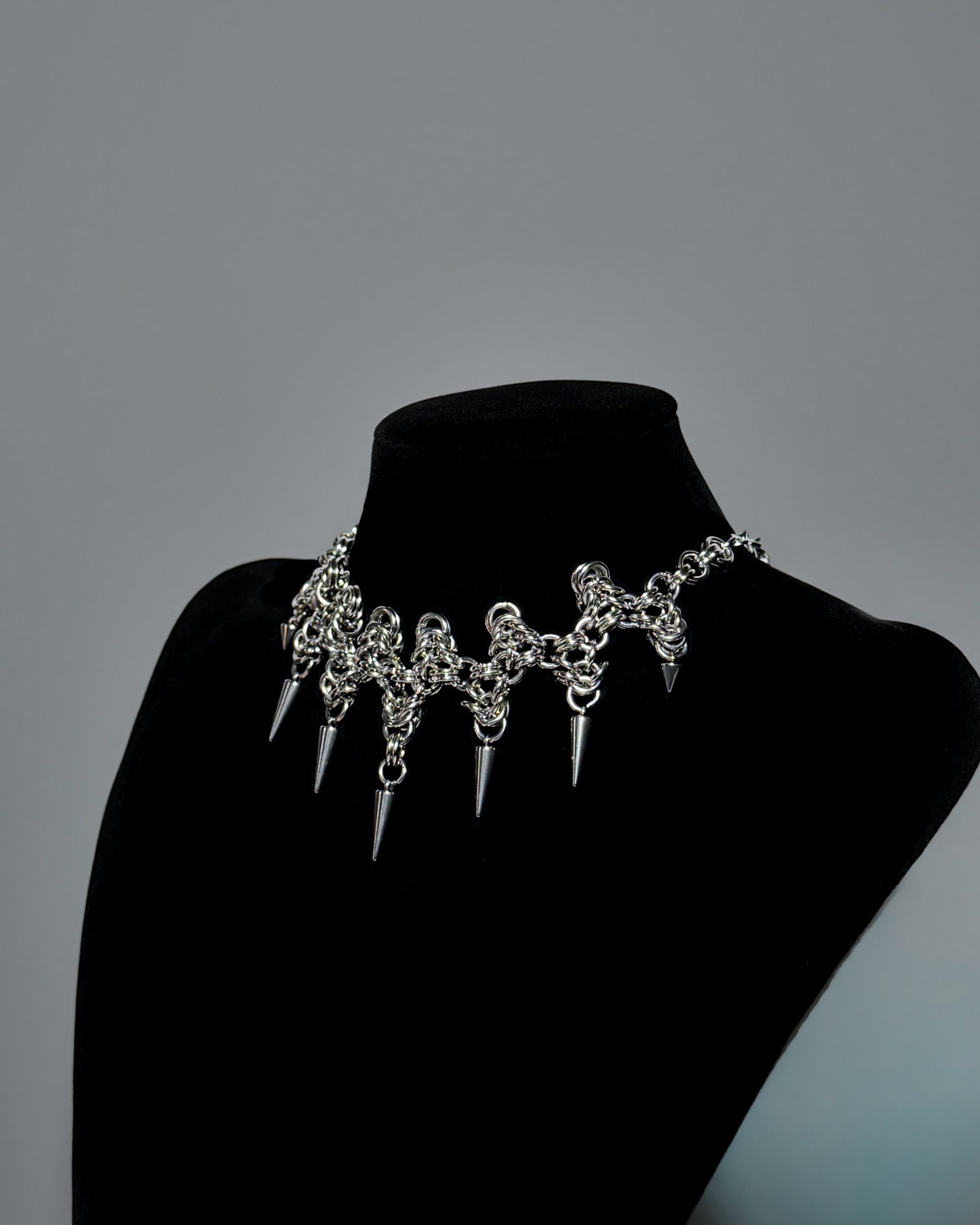 COLLIER « TENEBRIS » 1/1