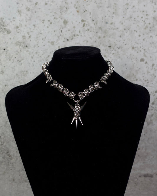 COLLIER « NIGHT BLADES »
