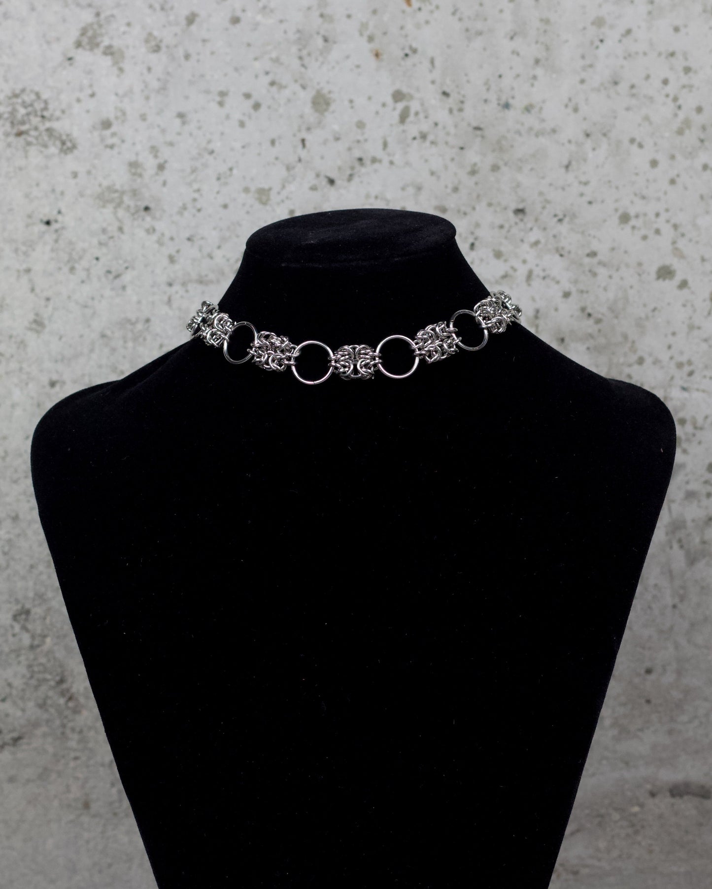 COLLIER « CHAINE OBSCURE » 1/1